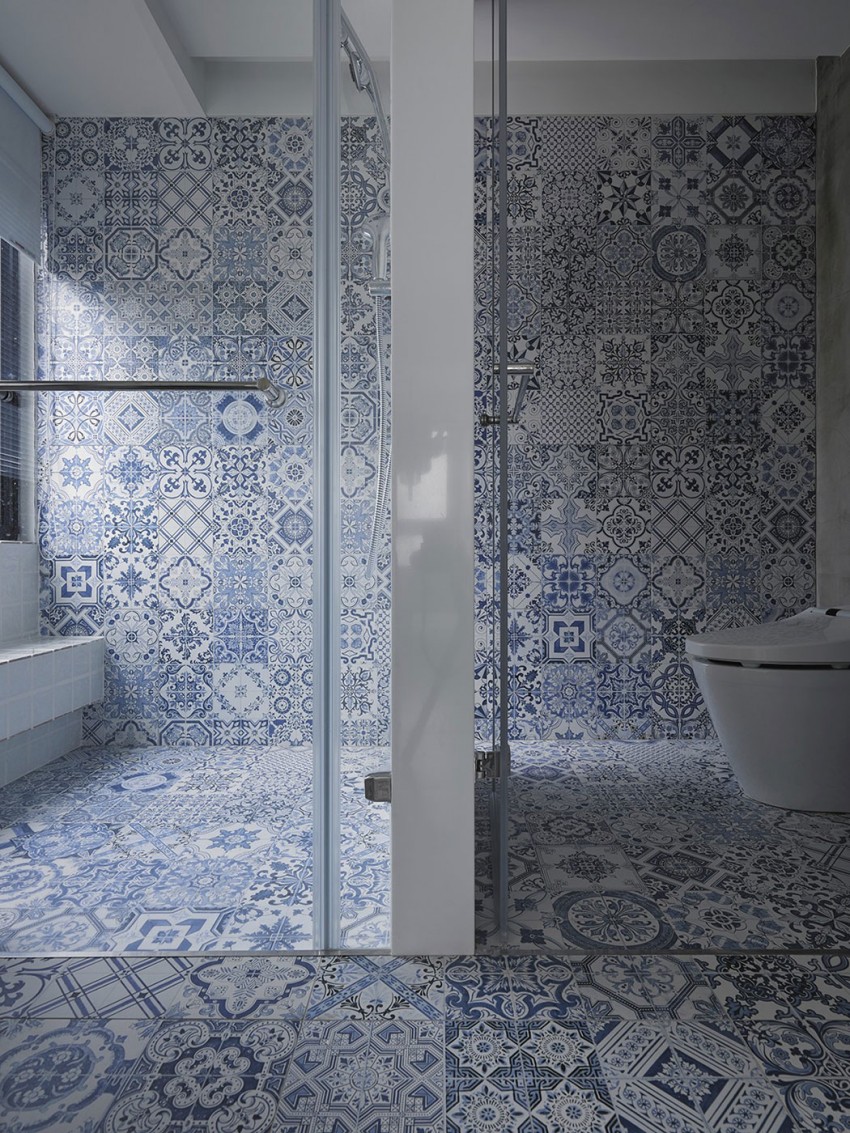 Manieren Verlichting advies Delfst blauwe tegels in de badkamer - HOMEASE